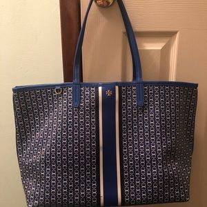 100% Authentic Tory Burch link tote